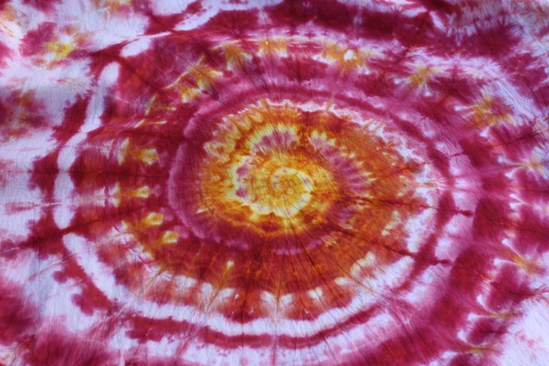 Red vibes. Hand dyed kimono.