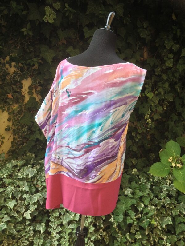 Lady hand painted 100% silk caftan